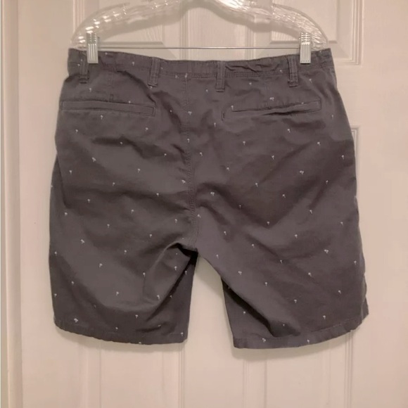 PD&C Other - Pd&C Men’s Gray Palm Tree Shorts Size 34